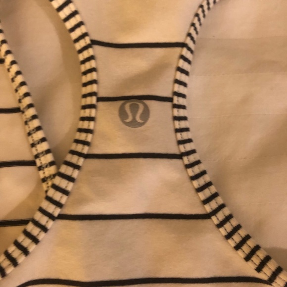 Lululemon Tank - Picture 2 of 4